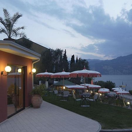 Hotel Oasi Beach Malcesine Extérieur photo