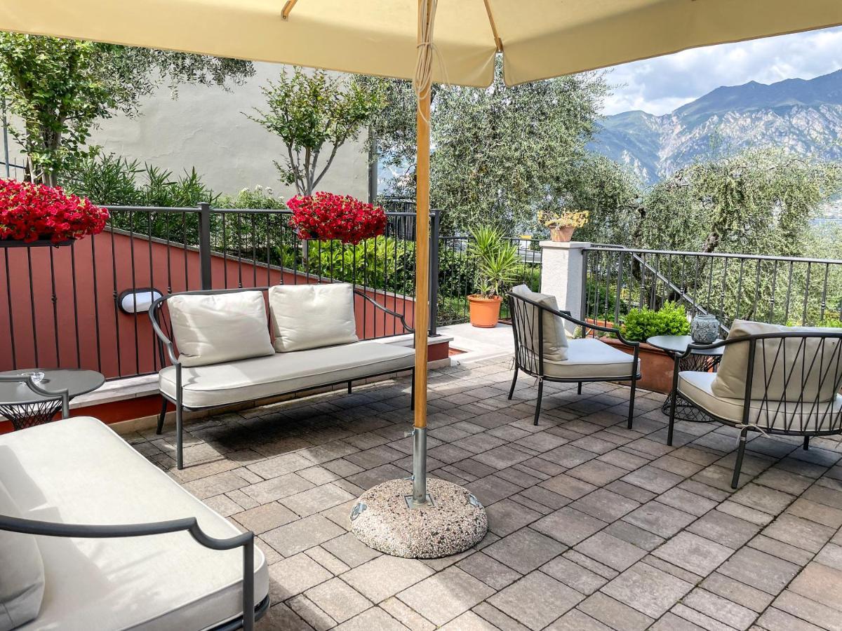 Hotel Oasi Beach Malcesine Extérieur photo