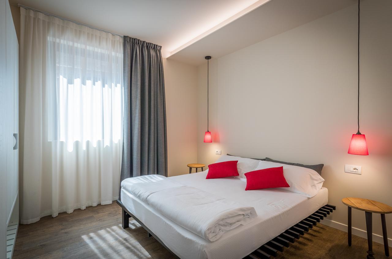 Hotel Oasi Beach Malcesine Extérieur photo